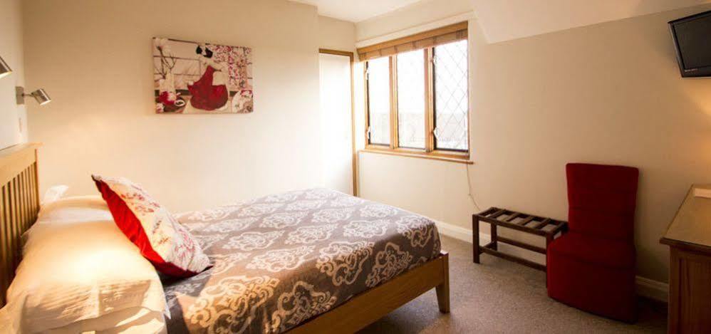 Fern Lodge Guesthouse Hythe  Εξωτερικό φωτογραφία